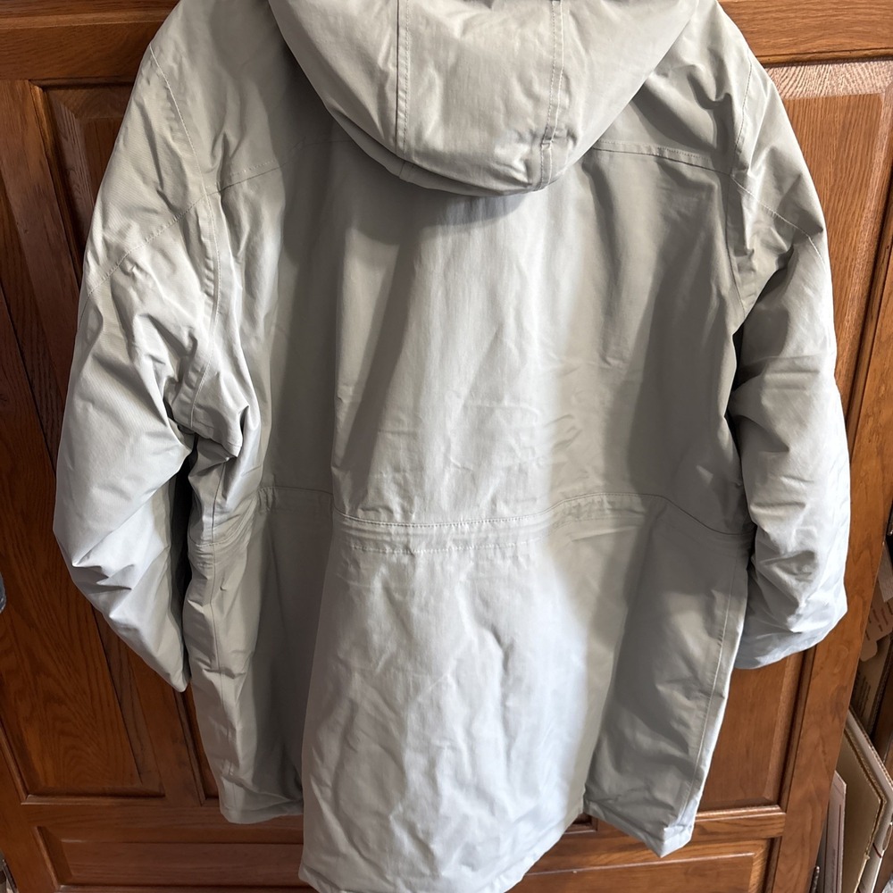NWT Lands End Women's Gray Hooded 2X 20W-22W Squall Long Parka Stadium Coat - Picture 13 of 16